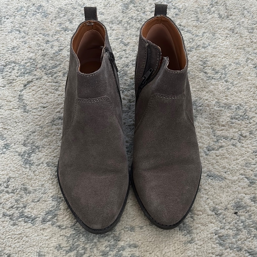 Lucky Brand Women booties - size 8.5